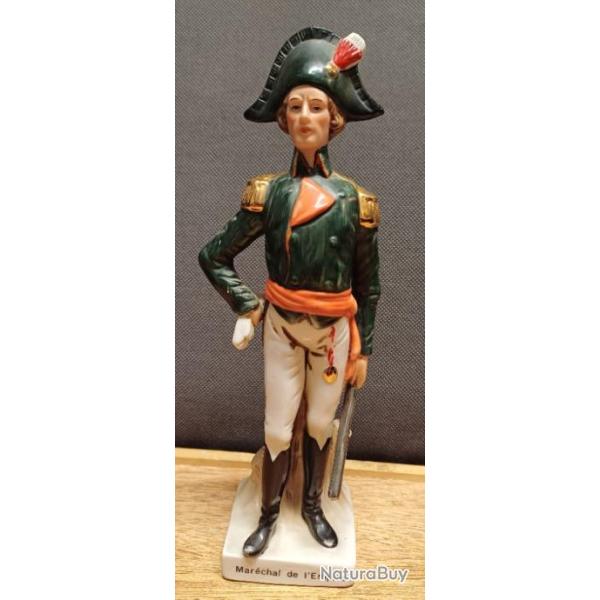 Belle figurine en porcelaine d'un Mar�chal de l'Empire - 1er Empire