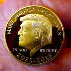 SUPERBE PIECE DE COLLECTION SOUS CAPSULE PLASTIQUE TRANCHE CRANTEE - NEUVE- PRESIDENT USA Mr TRUMP