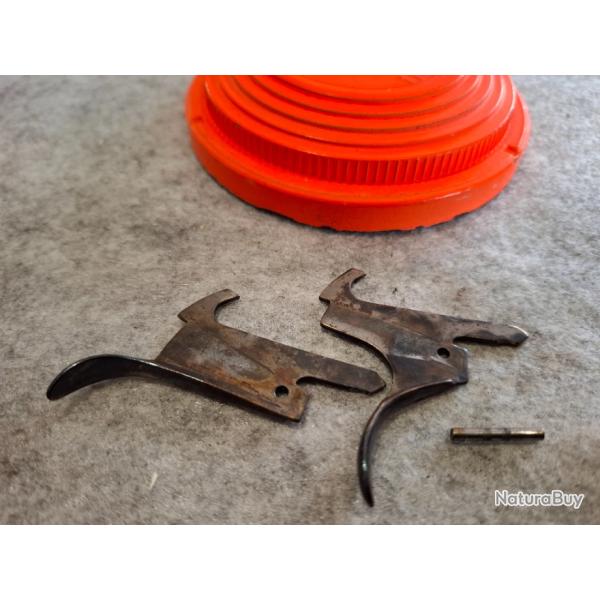 Robust 221 - Cal 12/70 - Pi�ce - D�tentes