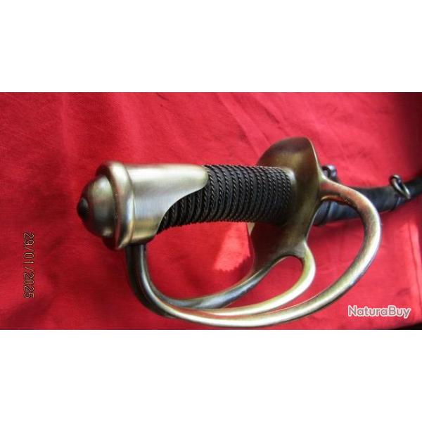 sabre troupe 1822 cavalerie 1� type 2 bracelets Ch�tellerault sept 1839 tr�s tr�s courb� non matricu