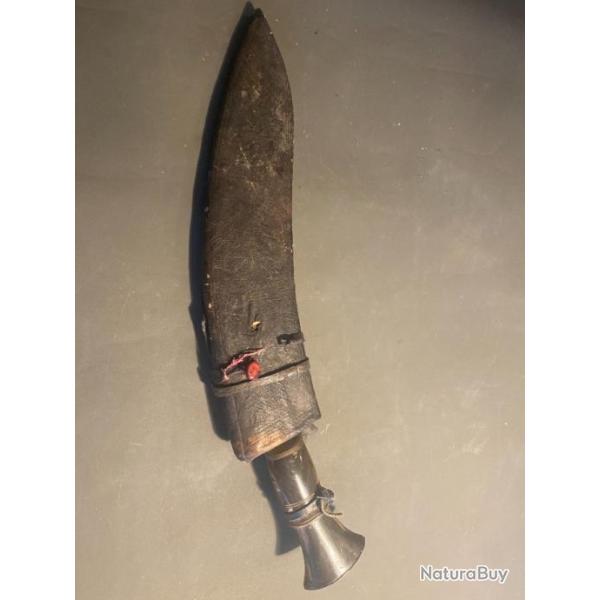 KOUKRI  Armes du N�pal, fin XIX d�but XX tr�s belle fabrication