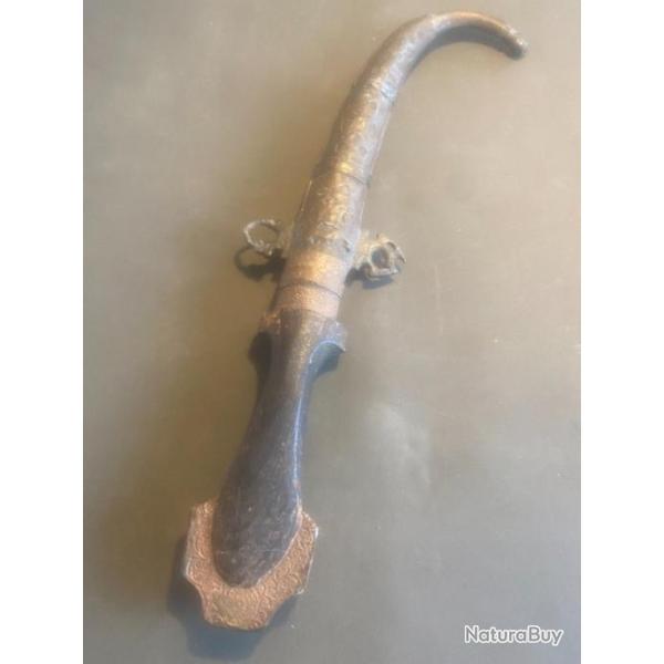 un koumya ancien originaire du Maroc  il nous arrive probablement des ann�es 50