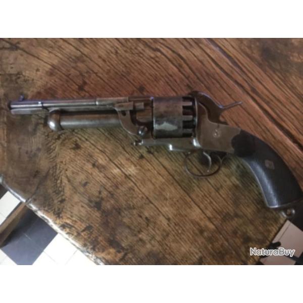 Vends revolver Le Mat fabrication anglaise