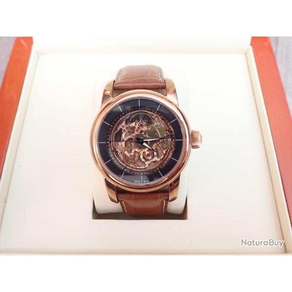 Montre suisse PILO. Mouvement transparent