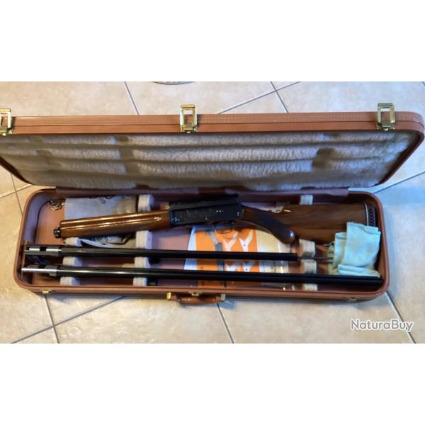 Superbe mallette BROWNING Canada contenant AUTO 5 Montr�al canon 12/75 full + 12/76 lisse