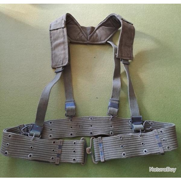 BRELAGE ET CEINTURON US EN TOILE, M56, AVEC SAC DE COMBAT, PERIODE GUERRE DU VIETNAM