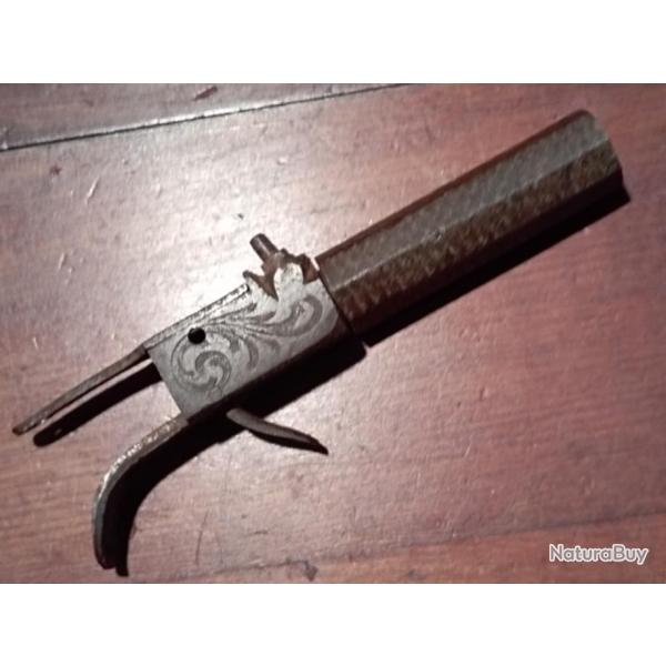 Ensemble pour pistolet � coffre.