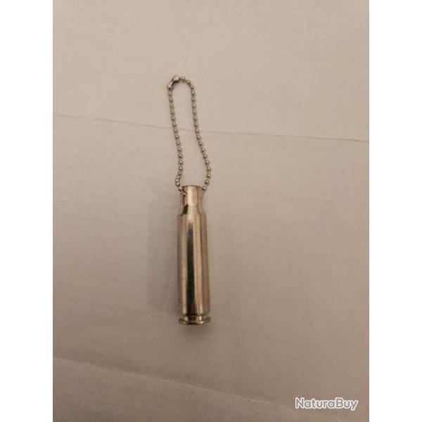Porte-cls douille de carabine en argent.