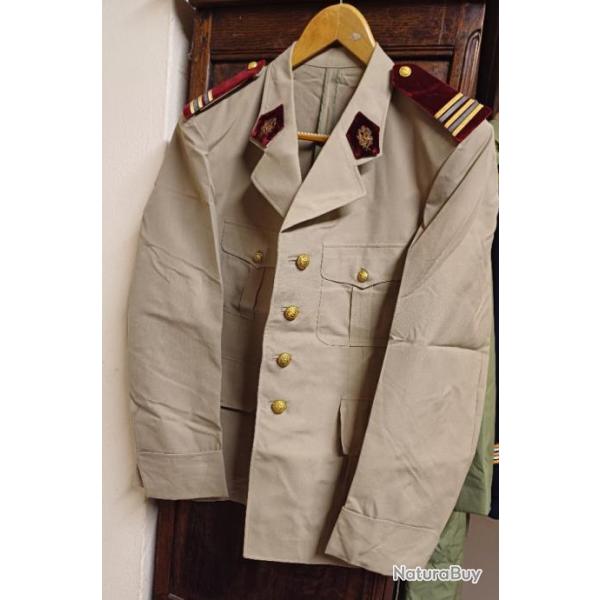 Ancienne vareuse militaire mod.59 de M�decin Chef du SSA - NEUVE DE STOCK