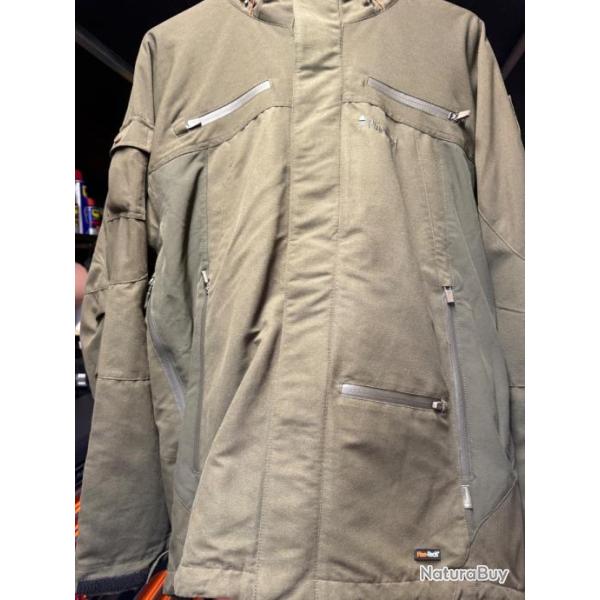 Veste pinewood neuve taille XL