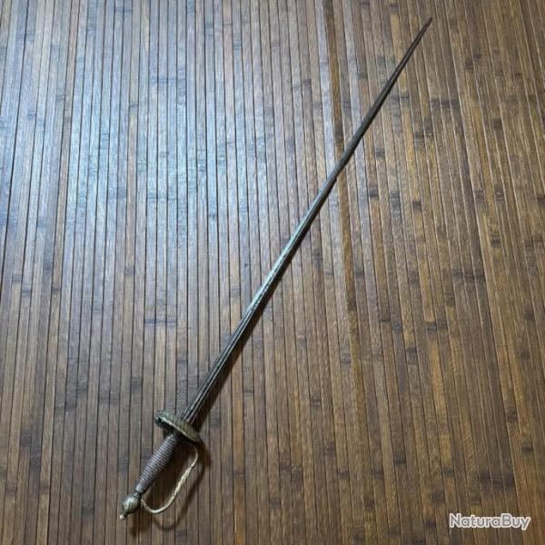 BELLE �P�E D'OFFICIER SUP�RIEUR A LA MOUSQUETAIRE XVlll �me