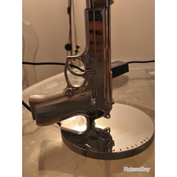 Lampe de chevet bedsidegun de Philippe Stark