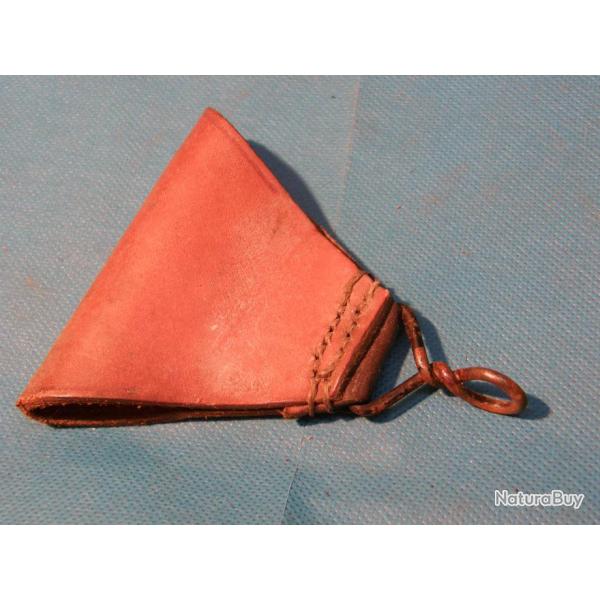 TRIANGLE  DE SUSPENSION