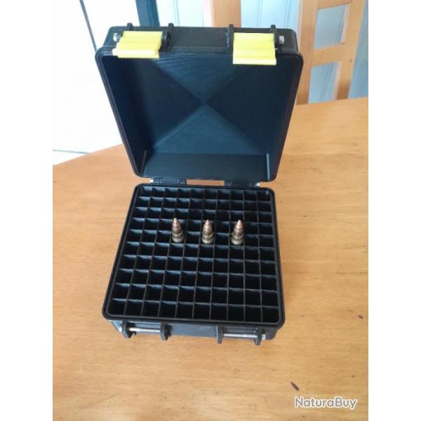 Bo�te de munitions pour calibre 7.62x39