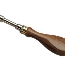CLE A CHEMINEES AVEC MANCHE EN BOIS
