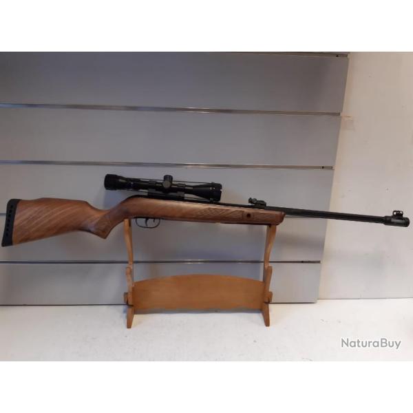 Carabine a plombs Gamo HUNTER 440  AS cal.4,5mm bois 19,9joules + lunette 3-9x40
