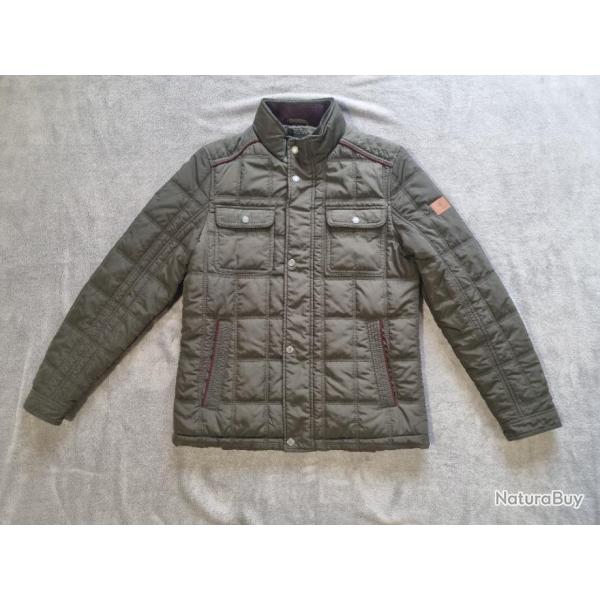 Vend tr�s beau blouson Stagunt taille S.