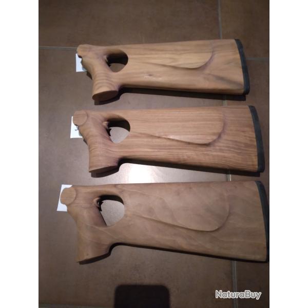 MAGNIFIQUE CROSSE TROU DE POUCE BLASER 93 DROITIER