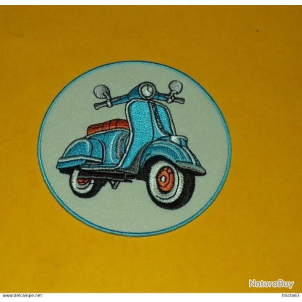 TISSU PATCH  : SCOOTER, DIAMETRE 9CM , BON ETAT VOIR PHOTOS . POUR TOUT RENSEIGNEMENT ME CONTACTER.