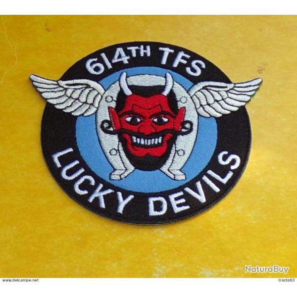 TISSU PATCH :� 614th TFS , LUCKY DEVILS��, DIAMETRE 9�CM , BON ETAT VOIR PHOTOS . POUR TOUT RENSEIGN