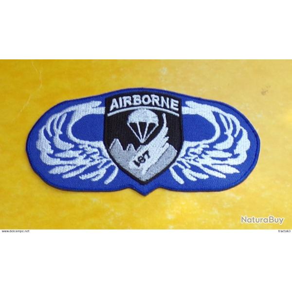 TISSU PATCH :� AIRBORNE 107 SQUADRON��, DIAMETRE 9�CM , BON ETAT VOIR PHOTOS . POUR TOUT RENSEIGNEME