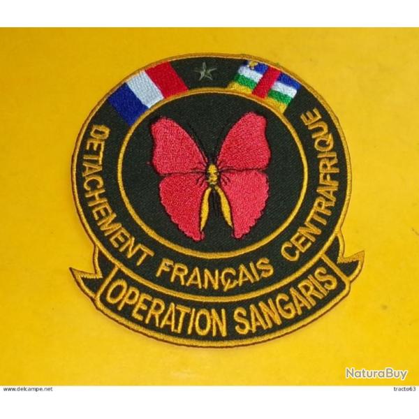 TISSU PATCH :� OPERATION SANGARIS , DETACHEMENT FRANCAIS CENTRAFRIQUE�, DIAMETRE 9�CM , BON ETAT VOI