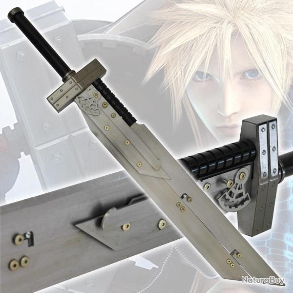 Ep�e Fusion Multilame de Cloud Strife dans Final Fantasy Advent Children