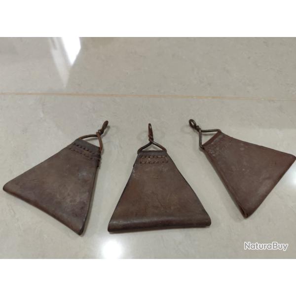Lot de 3 triangles de suspension en cuir pour cartouchi�re fran�aise