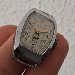 ZVEZDA LIP MONTRE M&Eacute;CANIQUE ANCIENNE T18 MOD&Egrave;LE TONNEAU URSS PENZA  ANN&Eacute;ES 50