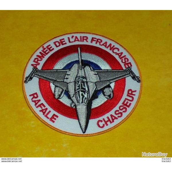 TISSU PATCH : ARMEE DE L'AIR FRANCAISE RAFALE CHASSEUR , DIAMETRE 9 CM , BON ETAT VOIR PHOTO . POUR