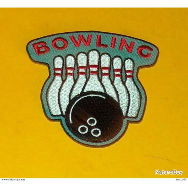 TISSU PATCH : BOWLING , DIAMETRE 8 CM , BON ETAT VOIR PHOTO . POUR TOUT RENSEIGNEMENT ME CONTACTER.
