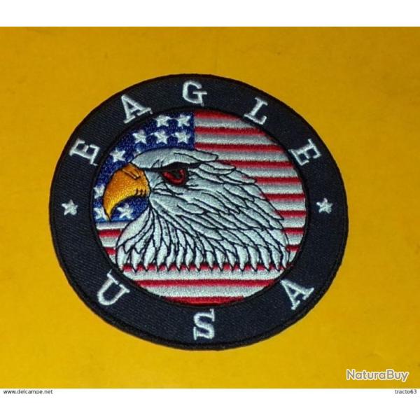 TISSU PATCH : EAGLE U.S.A   , DIAMETRE 9�CM , BON ETAT VOIR PHOTO . POUR TOUT RENSEIGNEMENT ME CONTA