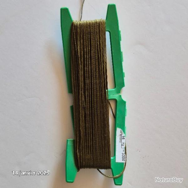 Plioir vert �quip� de 25 m�tres de fouet � anguilles 16 hgs.