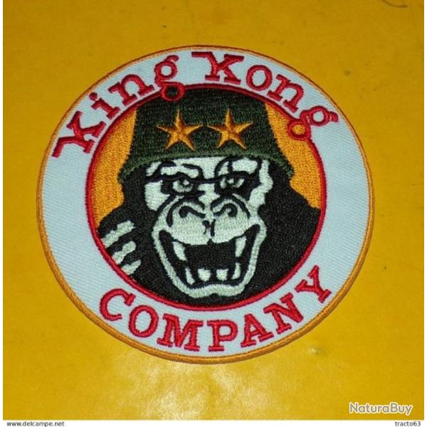 TISSU PATCH : KING KONG COMPAGNY ( film taxi driver avec Robert de Niro ), DIAMETRE�9�CM , BON ETAT