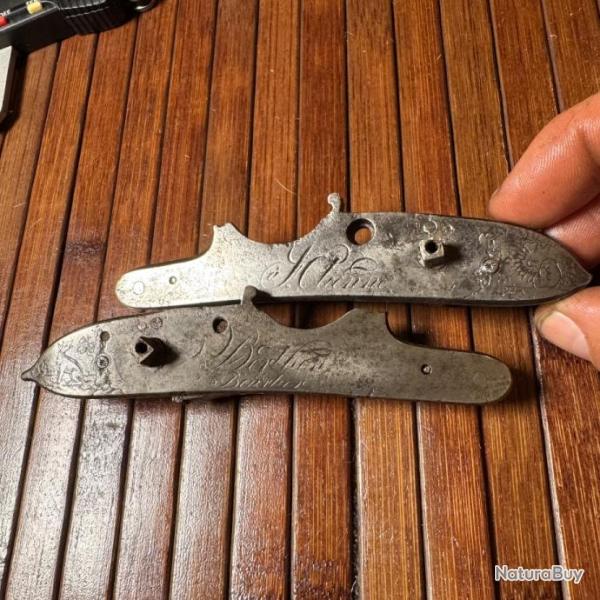 TR�S BELLE PAIRE DE PLATINE BERTHON BOURLIER ARTISAN ARMURIER A ST ETIENNE