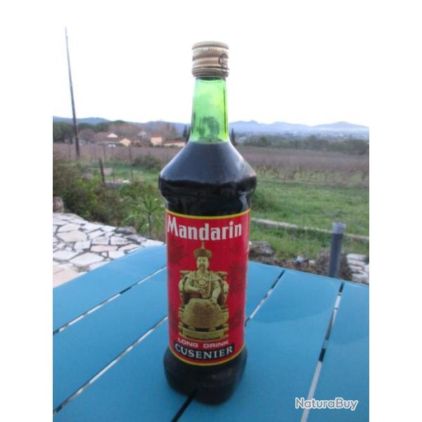 Bouteille ap�ritif Madarin Cusenier ann�es 80