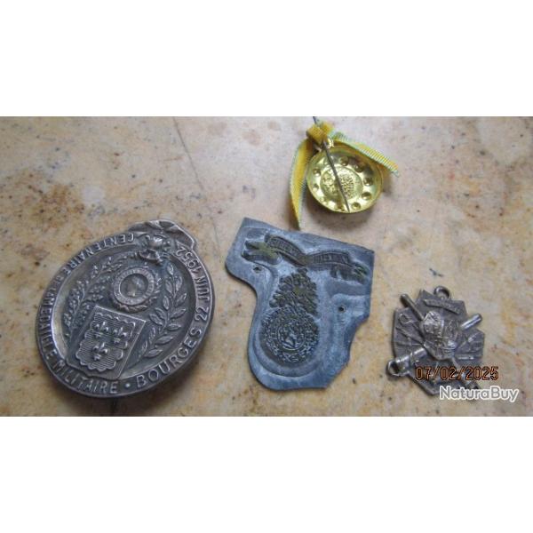 th�me m�daille miltaire m�daille comm�mo centenaire 1952 Bourges? tampon valeur discipline cuirasse