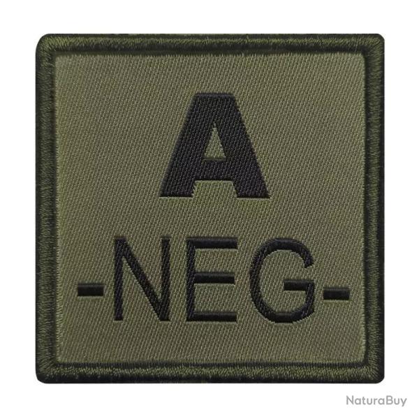 Groupes sanguins carrs A- A NEG  Vert Olive