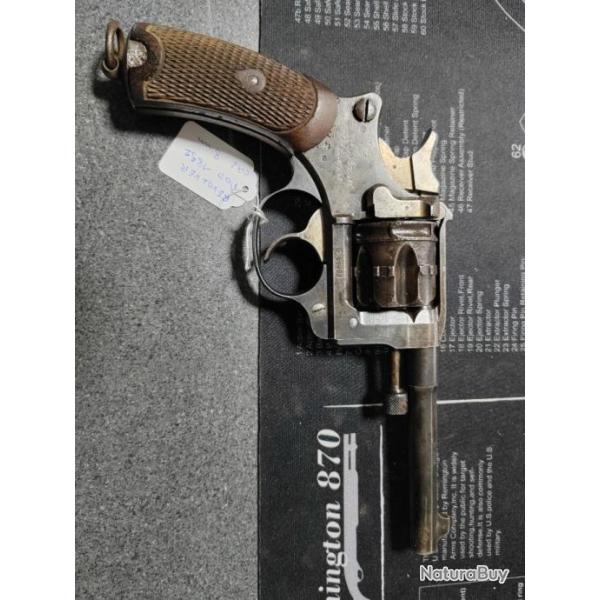 Revolver Saint Etienne 1892 (2)