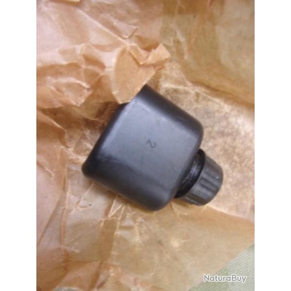 huilier r�glementaire en plastique marqu� 2