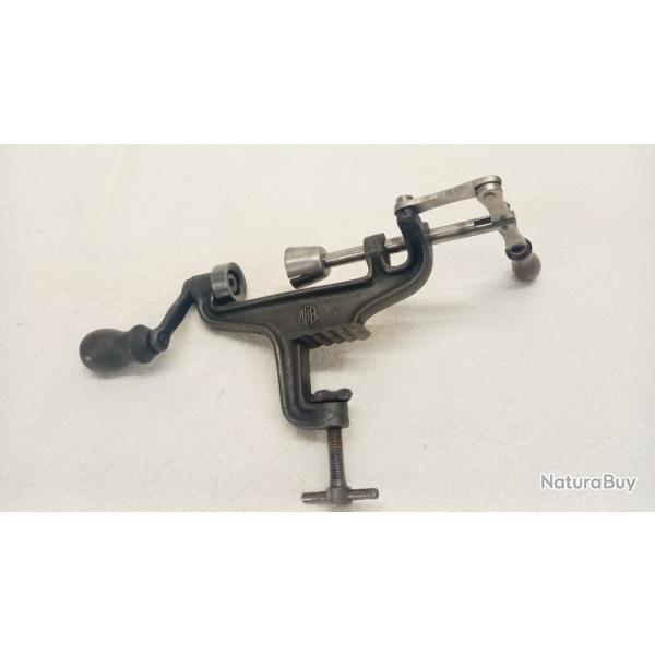 Sertisseur pour cal 16  de Marque MHB syst�me � poussoir