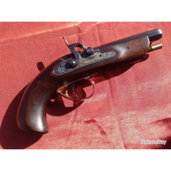 Pistolet � percussion "Dikar" en cal45.
