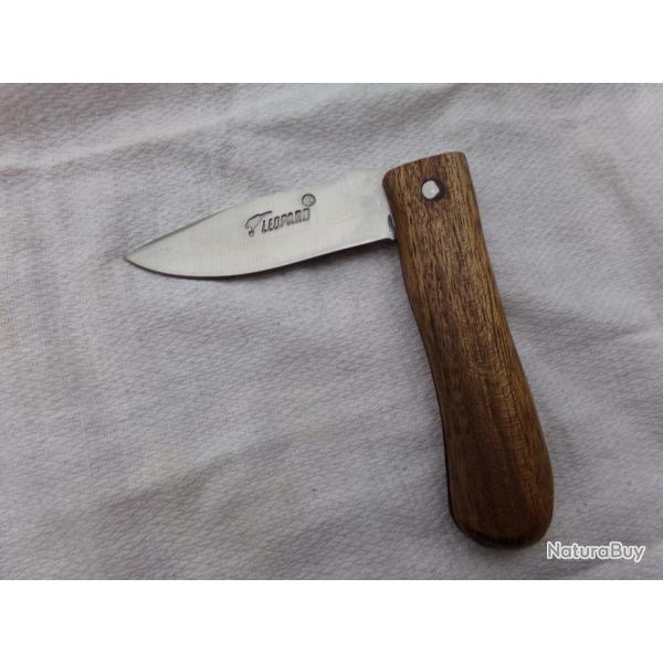 couteau de poche pliant L�opard manche bois fonc�