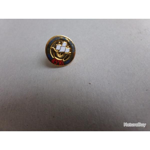 Pin's militaire Amicale des Anciens 43�me RI r�giment d'infanterie