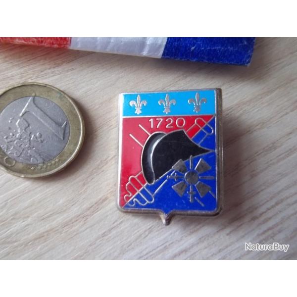 insigne militaire 4 e r�giment d'artillerie (4e RA) Delsart H2483