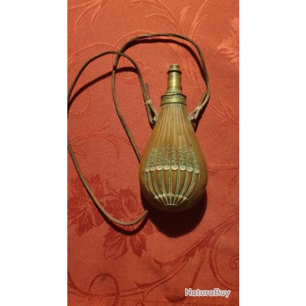 Poire  poudre cuivre et laiton