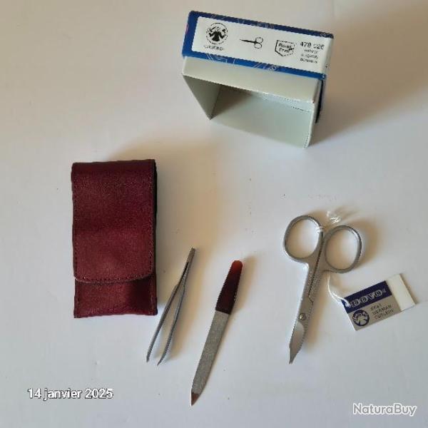 Trousse Manucure Dovo Solingen bordeaux - 4 pi�ces , qualit� haut de gamme, neuf