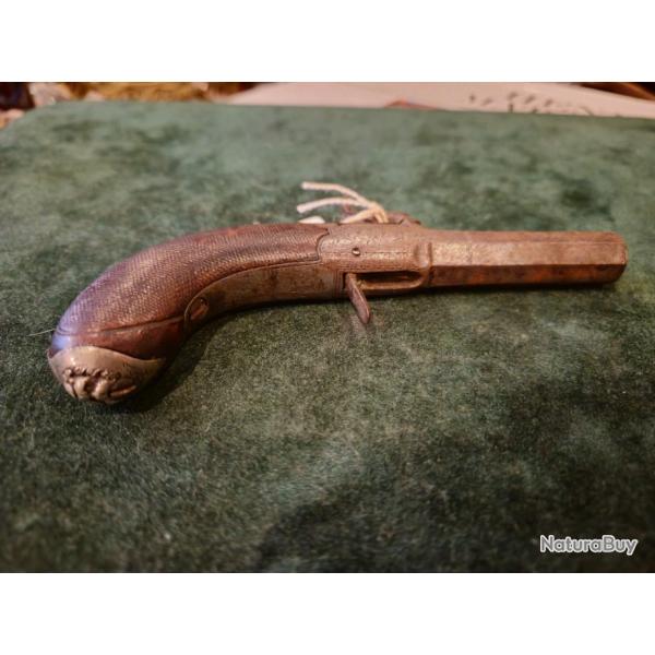 Rare Pistolet  percussion de Lord - Ornement Tte de lion argent - XIX