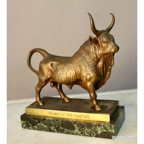 Bronze "Taureau Vainqueur" Par Cl�singer (1814-1883)