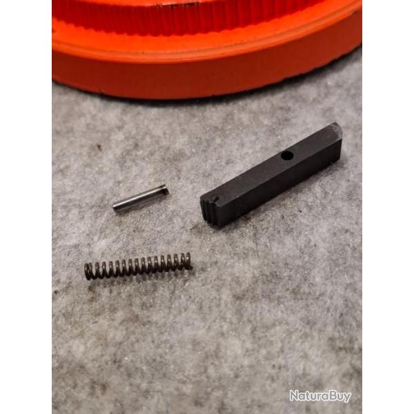 MAROCCHI Mod�le SM64 22lr - Pi�ce - Verrou de chargeur